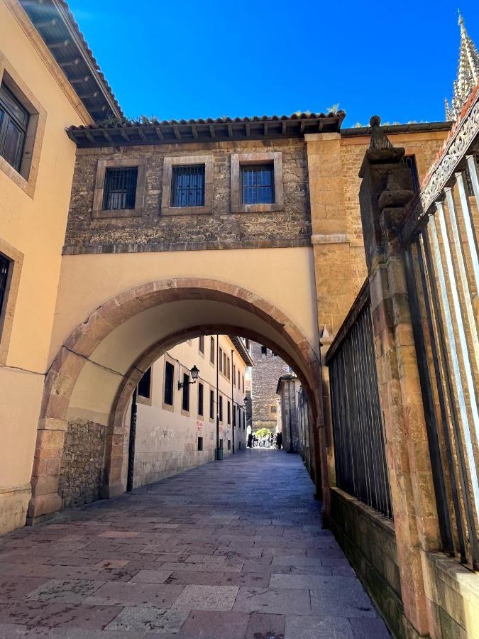 Apartamento Wamba - La Catedral Oviedo Exteriér fotografie