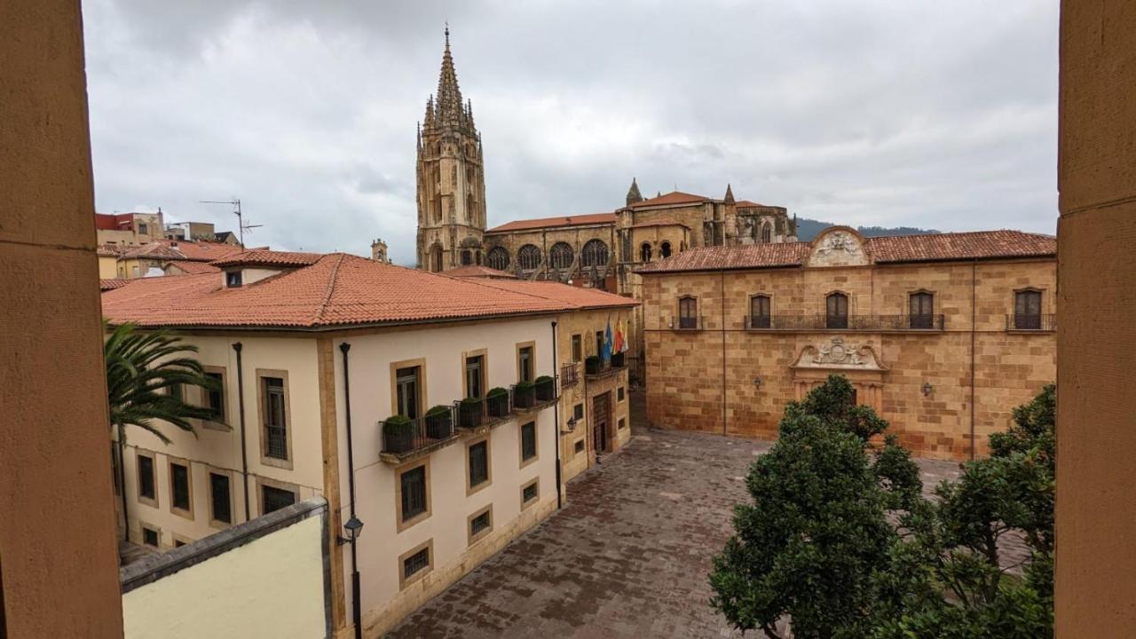 Apartamento Wamba - La Catedral Oviedo Exteriér fotografie